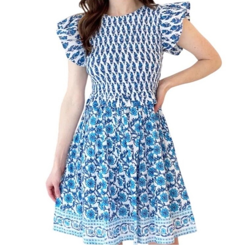 Bindu blue/White Floral smocked top flutter sleeve Mini Dress India size xs